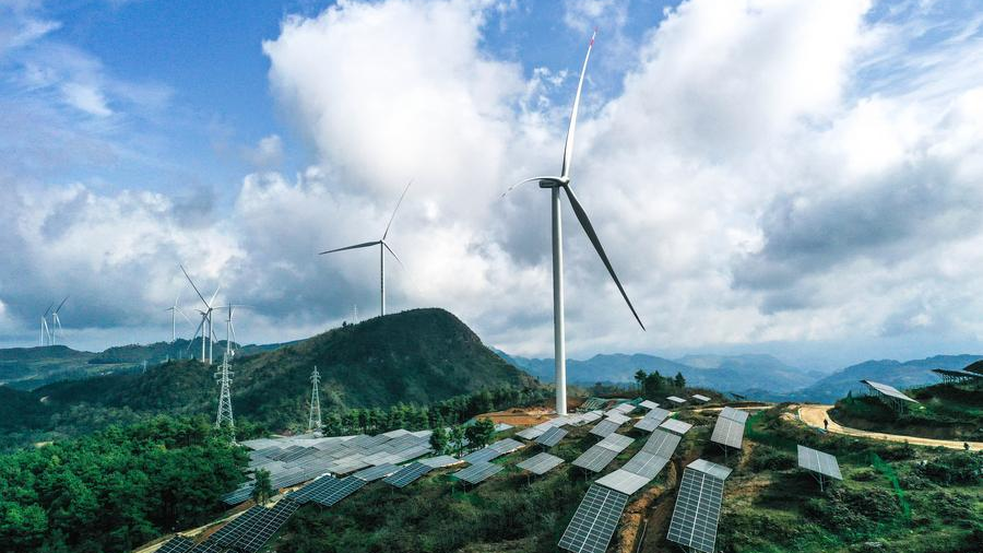 The Dingdongpo wind power-photovoltaic project in Tongren City, southwest China's Guizhou Province, November 16, 2023. /Xinhua