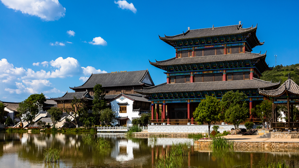 Live: The peaceful scenery of Jianchuan Wood Carving Art Town