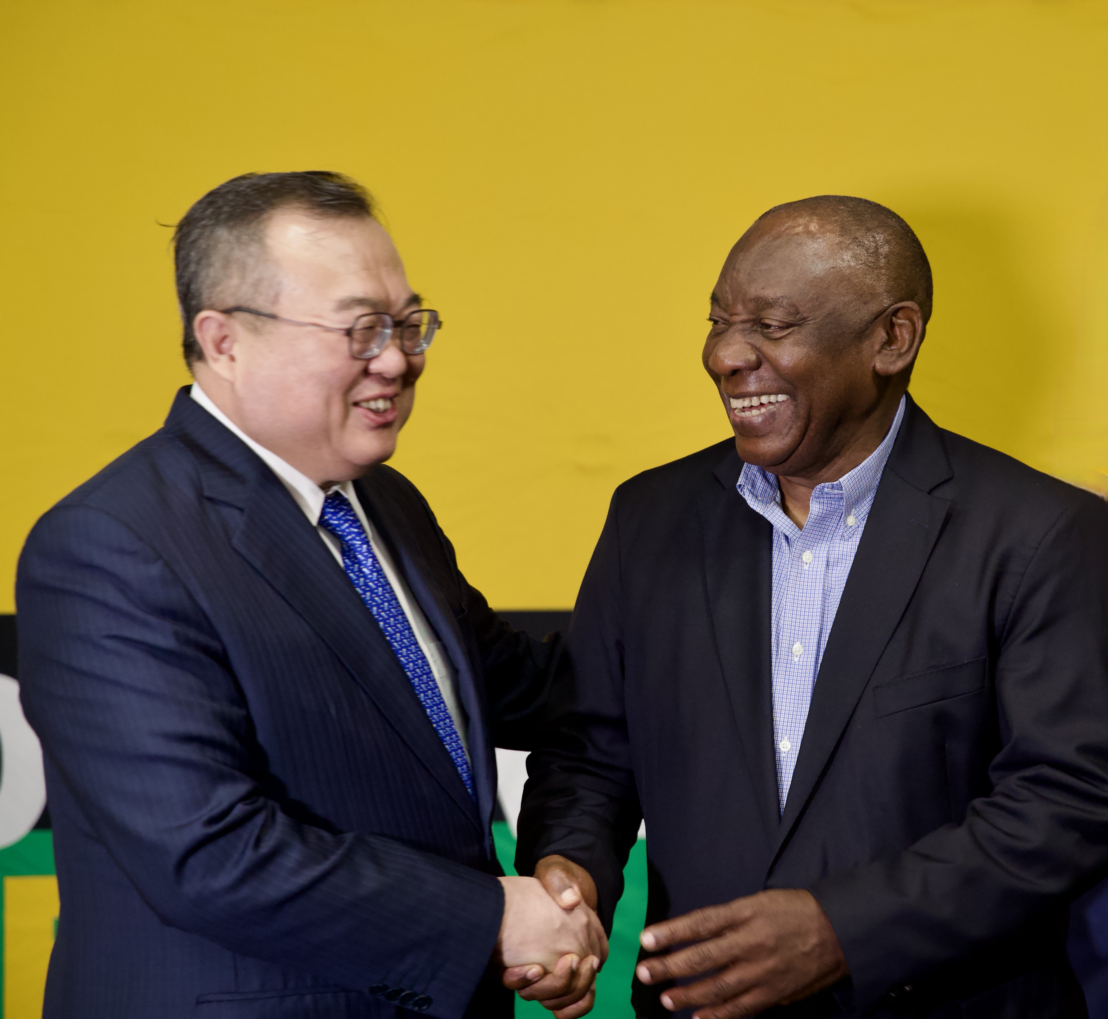 Liu Jianchao (L), head of the International Department of the CPC Central Committee, meets with Cyril Ramaphosa, leader of South Africa's ruling African National Congress and South African president, in Johannesburg, South Africa, August 1, 2024. /International Department of the CPC Central Committee