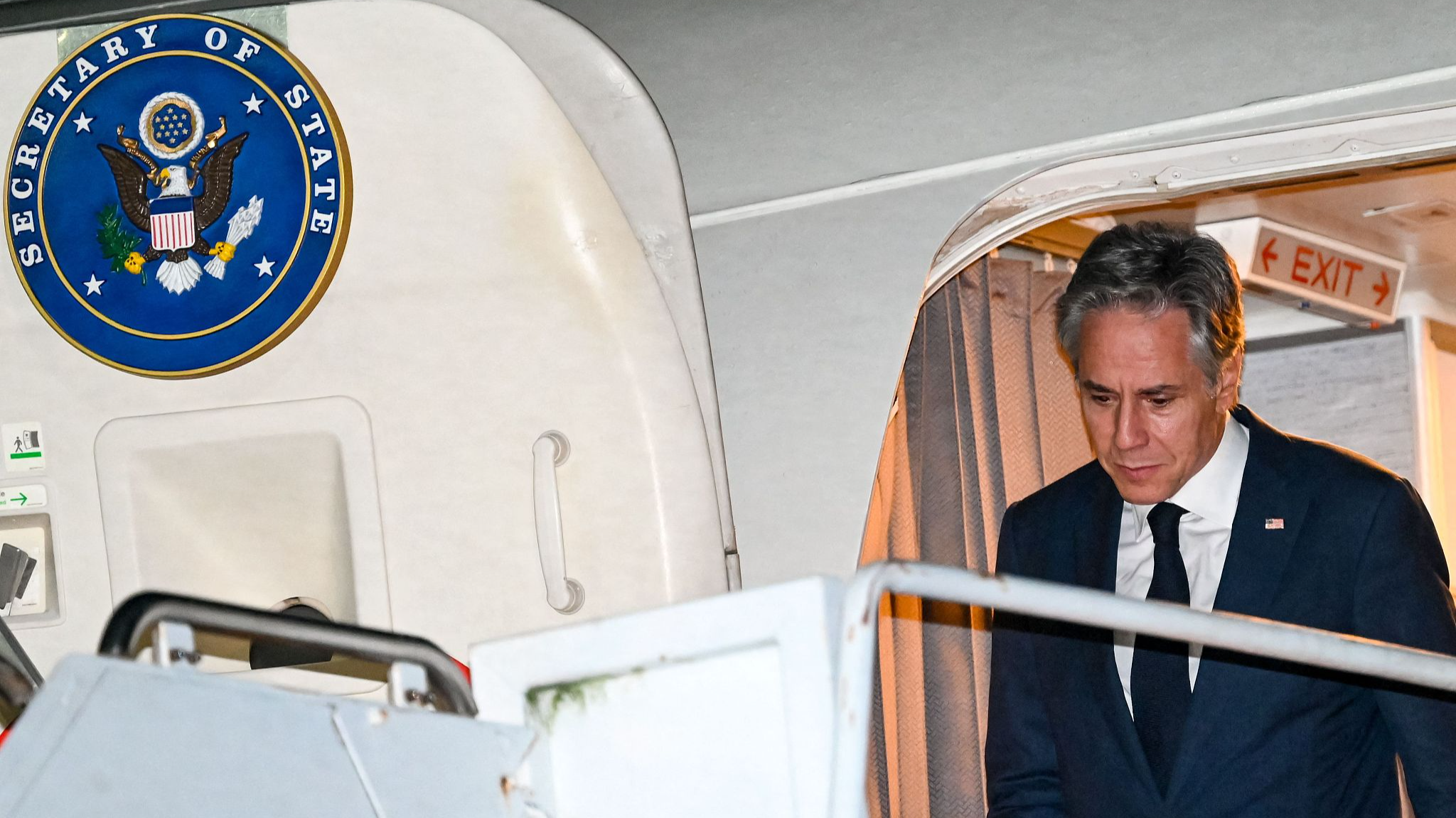 U.S. Secretary of State Antony Blinken disembarks an aircraft upon his arrival in Singapore, July 30, 2024. /CFP