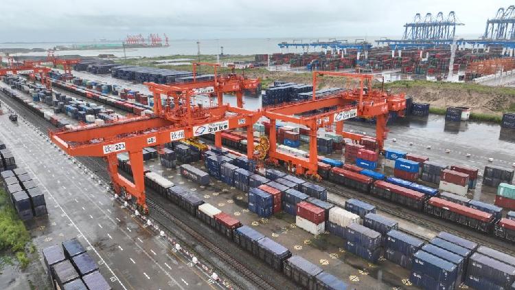 New Land-Sea Trade Corridor Moves Over 500,000 TEUs This Year