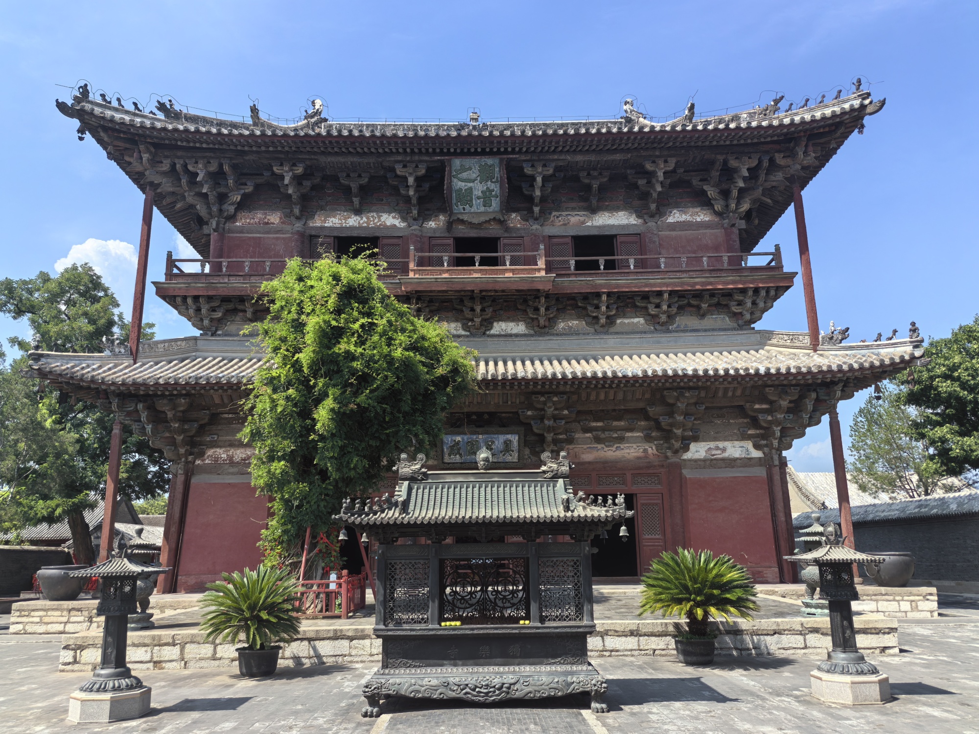 A view of Goddess of Mercy (Guanyin) Pavilion at Dule Temple in north China's Tianjin is seen in this photo taken on July 28, 2024. /CGTN