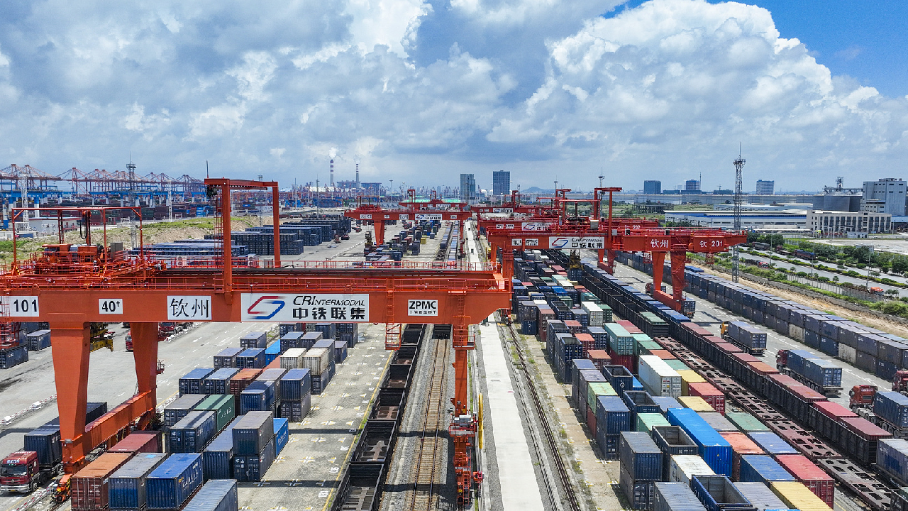 July sees boost in China's foreign trade owing to robust demand