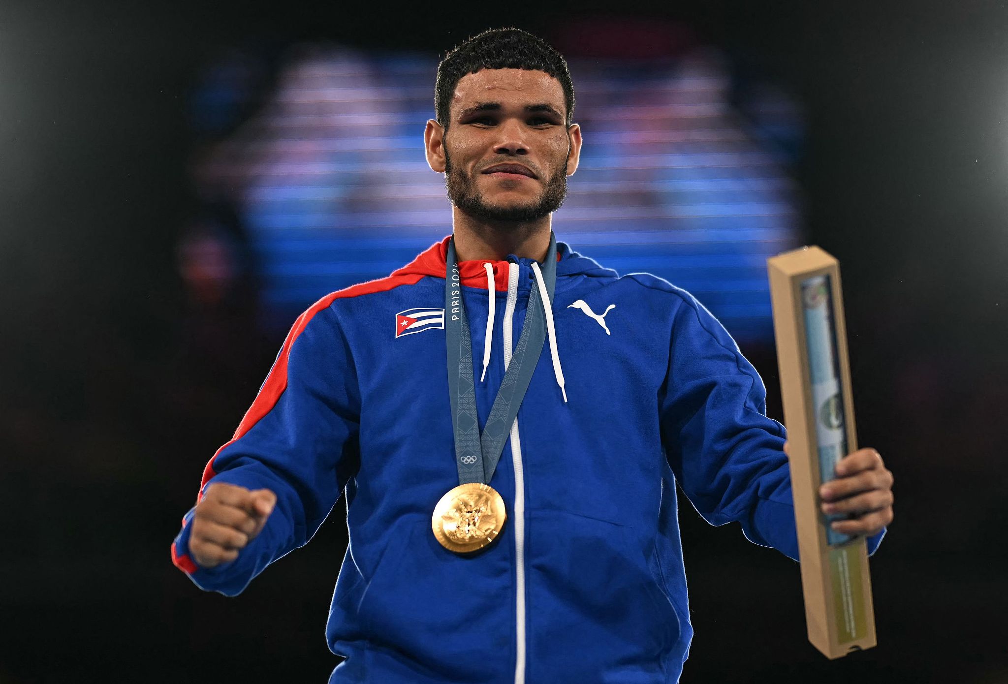 Erislandy Alvarez of Cuba celebrates after winning the men's 63.5-kilogram division boxing gold medal at the 2024 Summer Olympics in Paris, France, August 7, 2024. /CFP