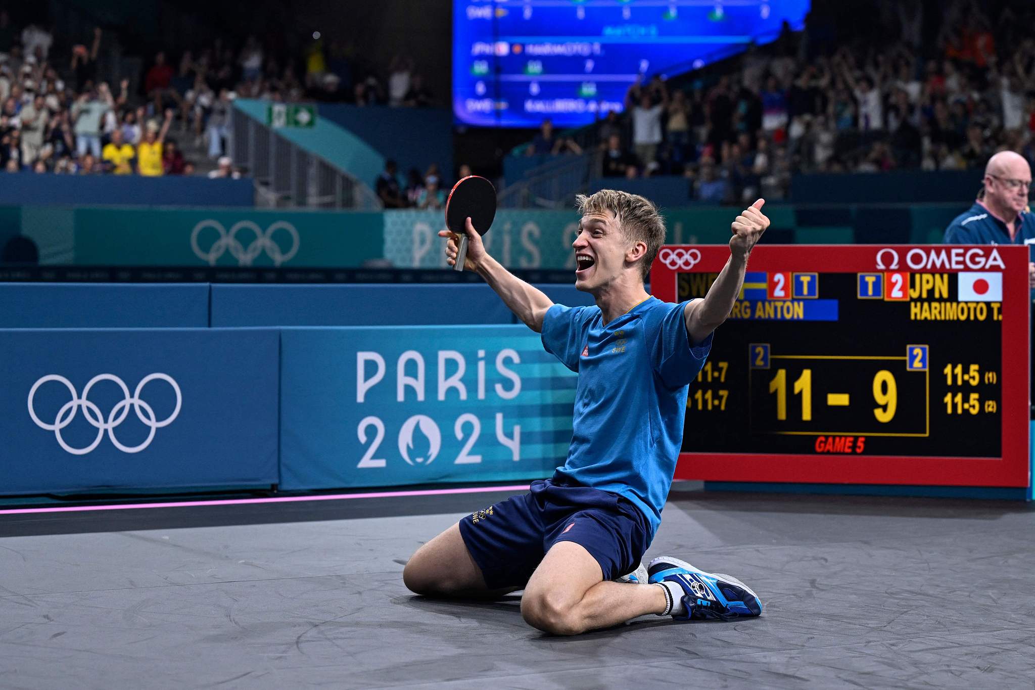 Anton Kallberg of Sweden celebrates after defeating Tomokazu Harimoto of Japan in the men's team table tennis semifinals at the 2024 Summer Olympics in Paris, France, August 7, 2024. /CFP