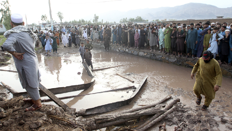 Central Afghanistan flood survivors face challenges due to lack of aid