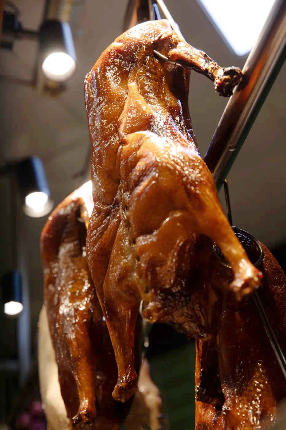 Roast Wenquan goose is rich in nutrients and loved by people in Hainan. /Photo provided to CGTN