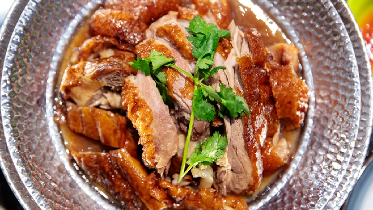 Roast Wenquan goose: a popular dish in Hainan