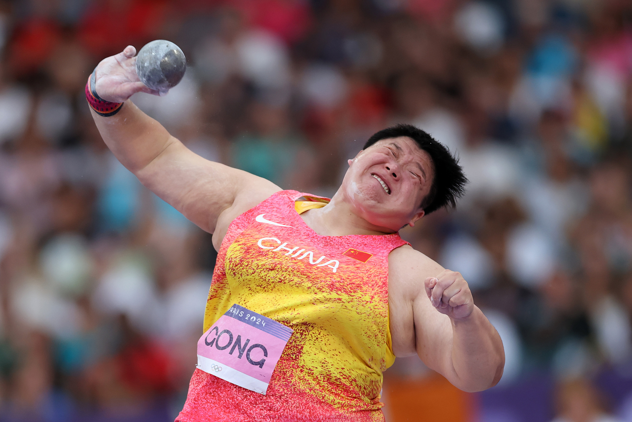 Gong Lijiao of China competes in the women's shot put final at the 2024 Summer Olympics in Paris, France, August 9, 2024. /CFP