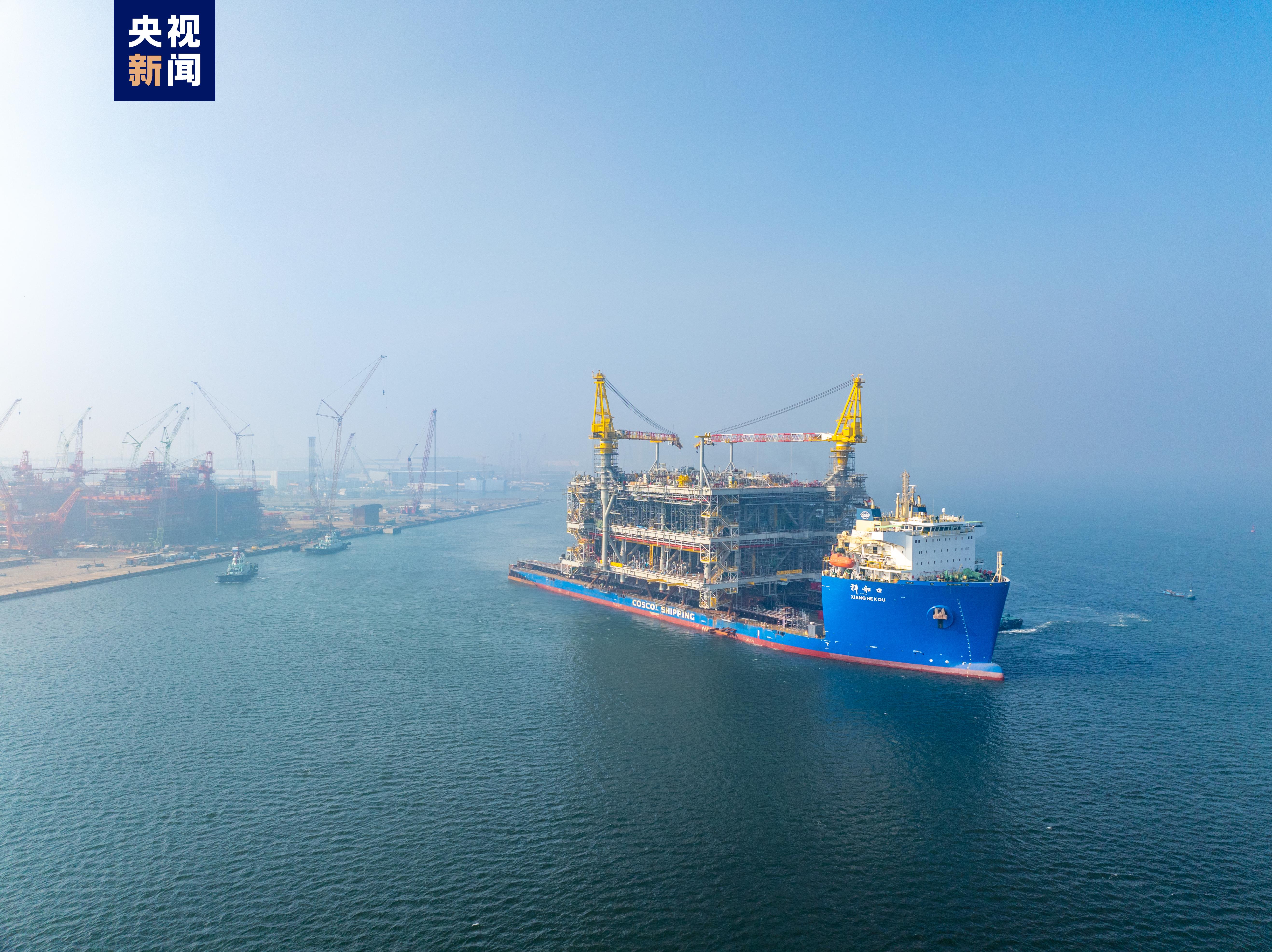 A view of the heaviest international offshore oil and gas platform in Qingdao, east China's Shandong Province. /CMG