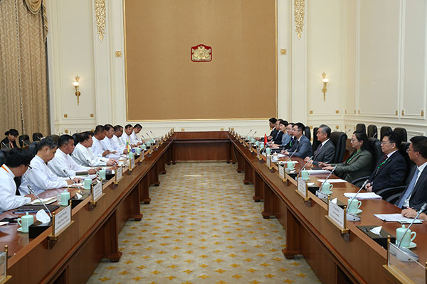 The Chinese delegation led by Foreign Minister Wang Yi (R4) is in talks with the Myanmar side, Nay Pyi Taw, Myanmar, August 14, 2024. /Chinese Foreign Ministry