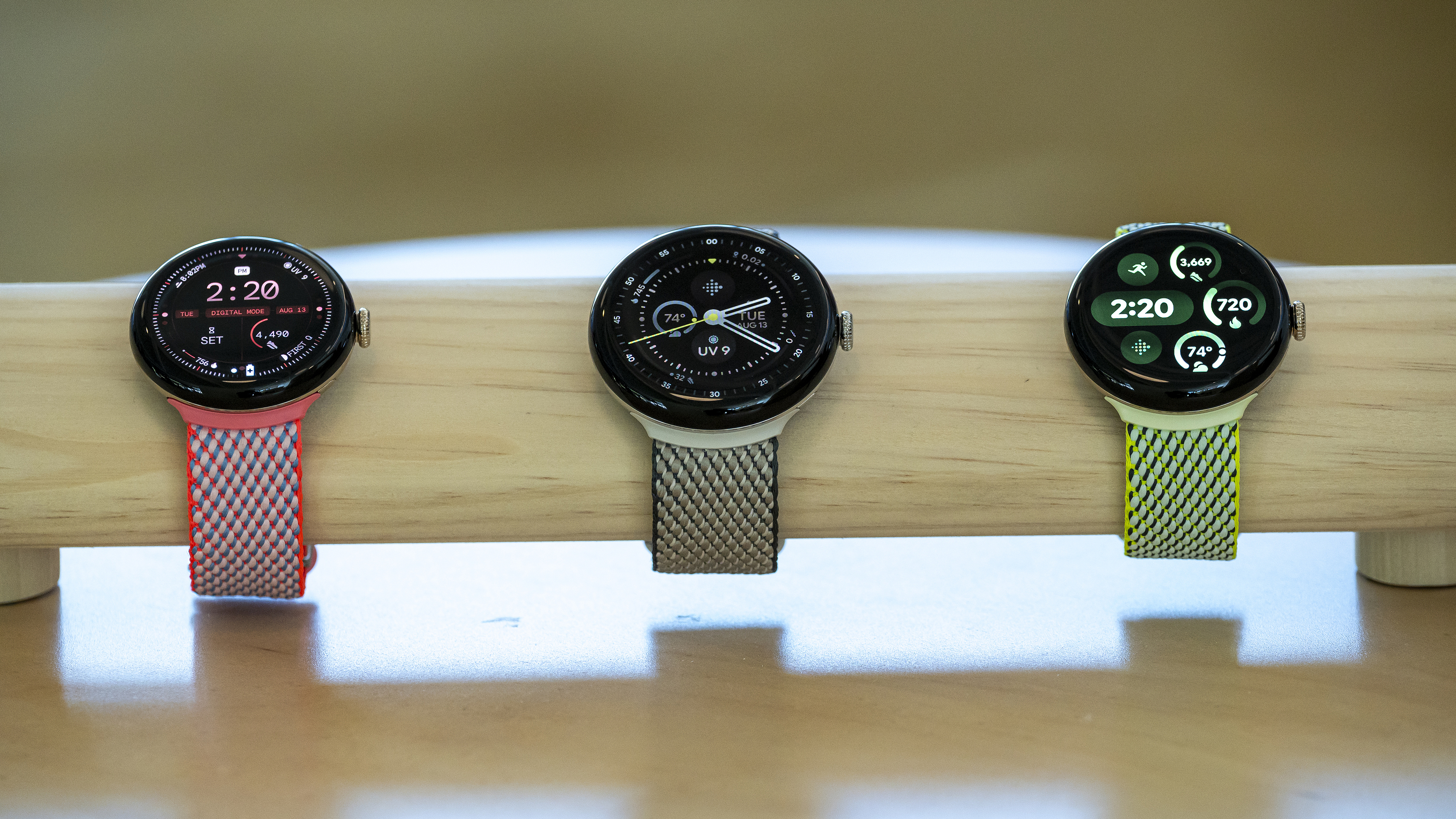 Google Pixel Watch 3 45mm, center and 41mm, left and right, displayed during the Made By Google launch event in Mountain View, California, U.S., August 13, 2024. /CFP