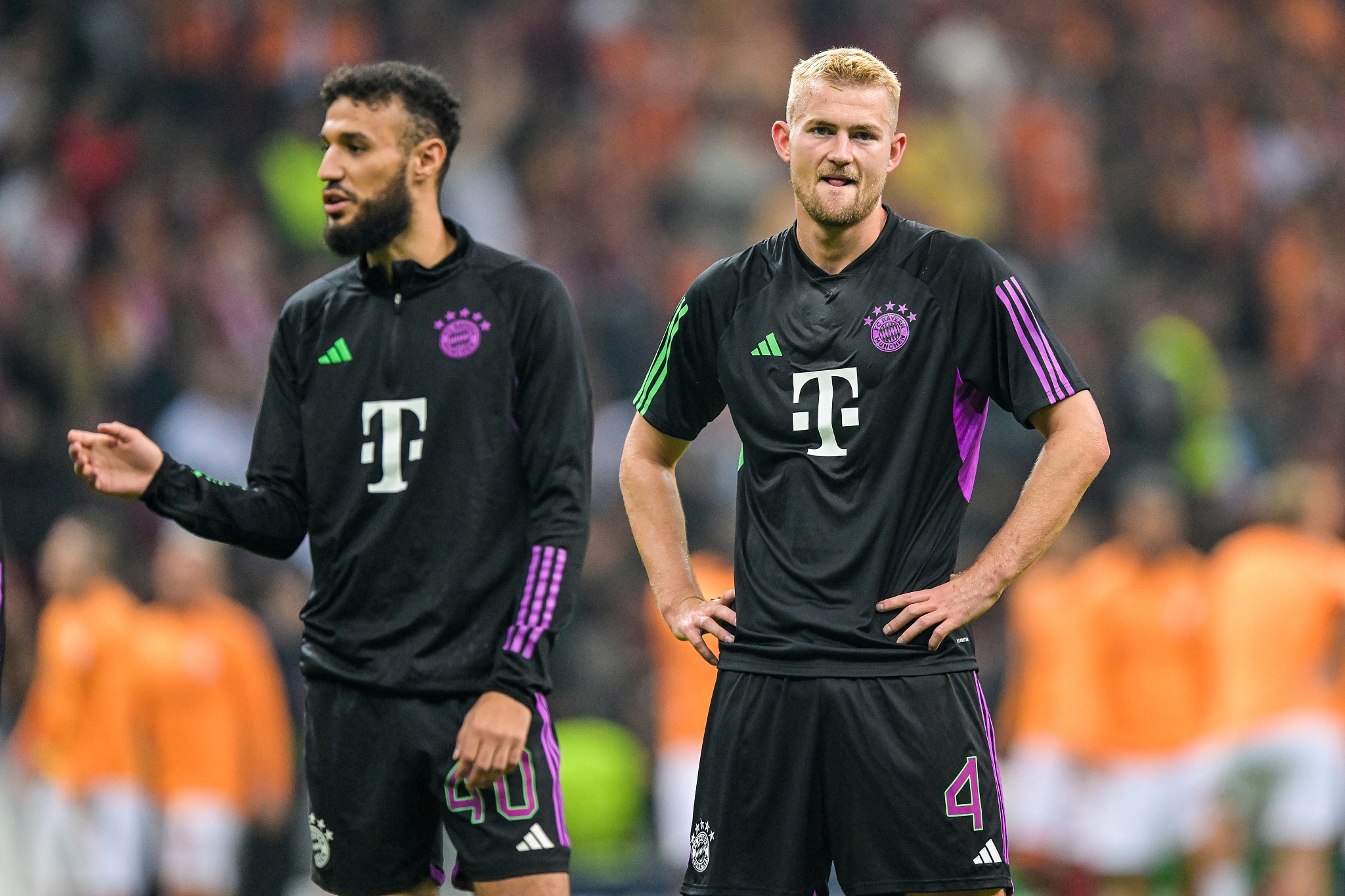 Matthijs de Ligt (R) and Noussair Mazraoui of Bayern Munich look on in a UEFA Champions League group stage game against Galatasaray at the Rams Global Stadium in Istanbul, Türkiye, October 24, 2023. /CFP