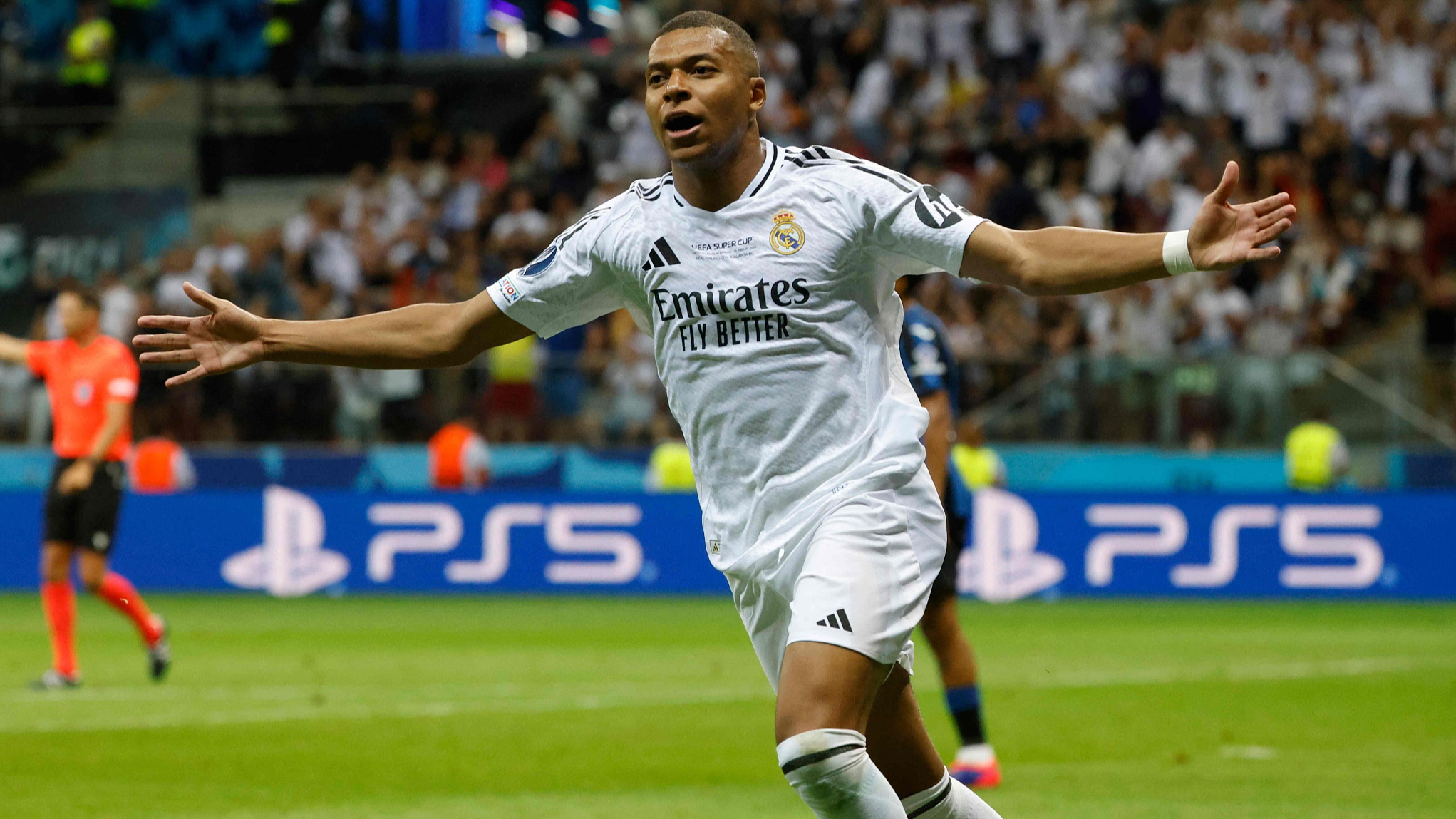 Mbappe scores in dream debut as Real Madrid clinch Super Cup CGTN