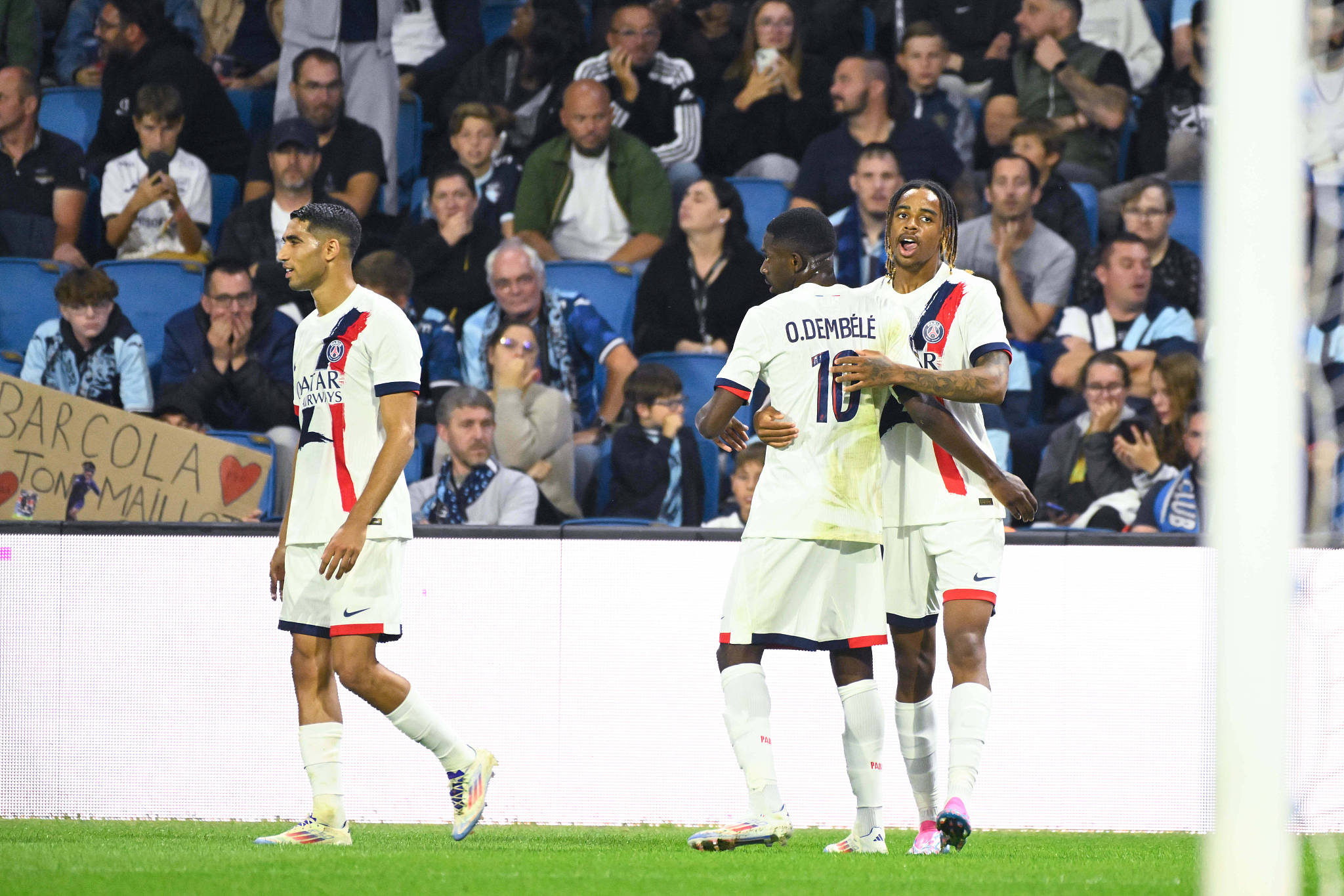 Players from Paris Saint-Germain celebrate after scoring a goal in a Ligue 1 game against Le Havre at Stade Oceane in Le Havre, France, August 16, 2024. /CFP