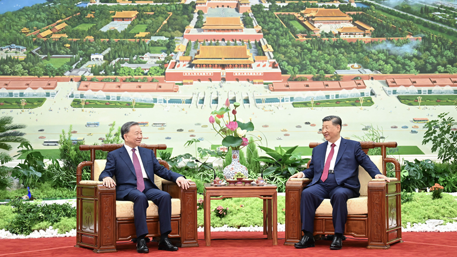 Xi Jinping (R), general secretary of the Communist Party of China Central Committee and Chinese president, meets with To Lam, general secretary of the Communist Party of Vietnam Central Committee and Vietnamese president, in Beijing, China, August 19, 2024. /Xinhua