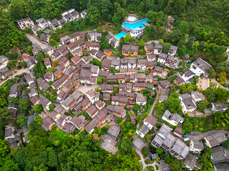 A glimpse of the ancient building complex in Huangling Village, Wuyuan County, Jiangxi Province, August 18, 2024. /CFP