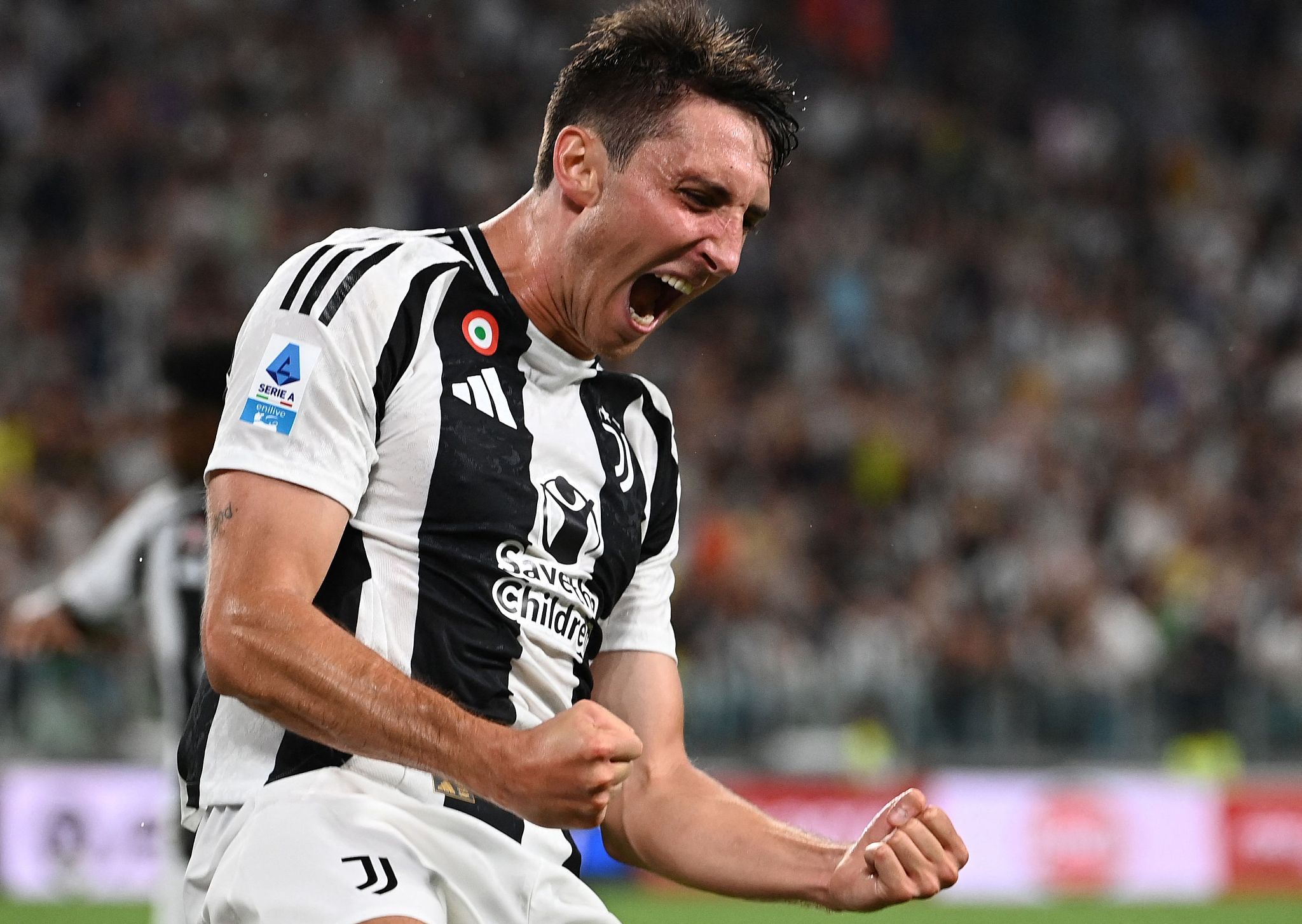 Andrea Cambiaso of Juventus celebrates after scoring a goal in the Serie A game against Como at the Allianz Stadium in Turin, Italy, August 19, 2024. /CFP