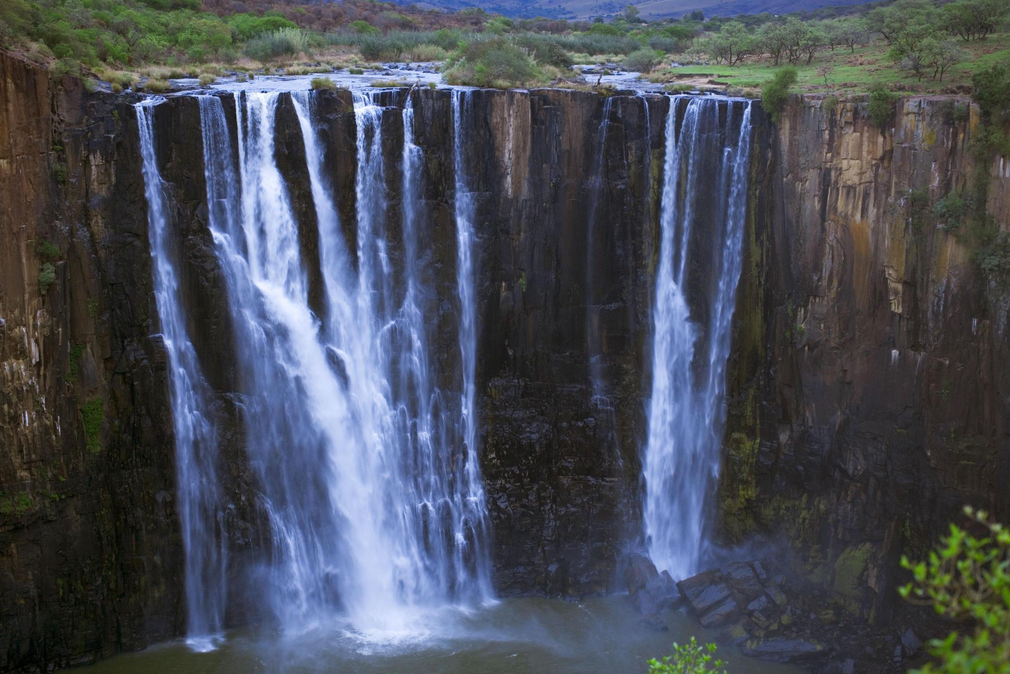 Africa's waterfalls, pulse of the continent's rivers