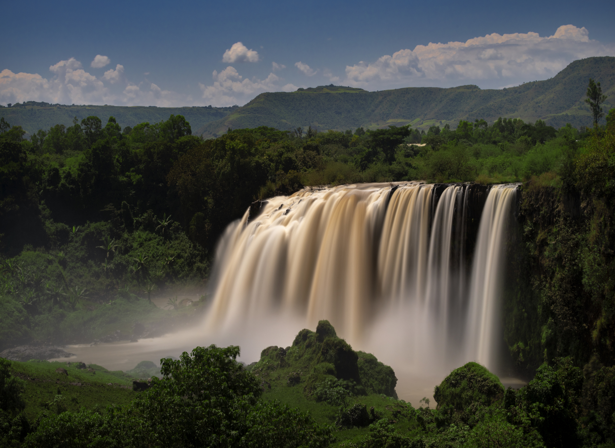 Africa's waterfalls, pulse of the continent's rivers