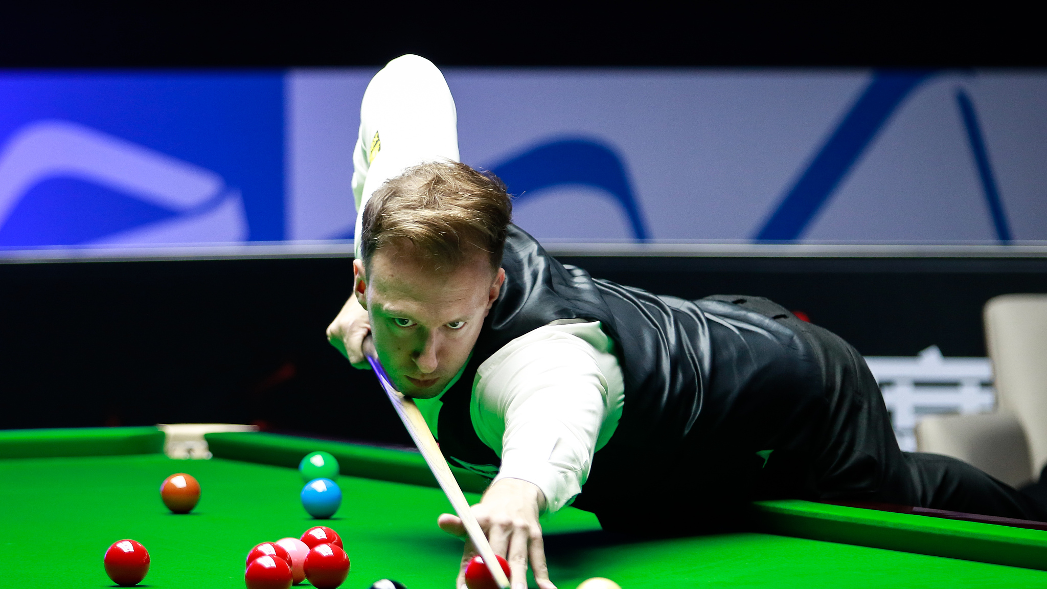 Snooker stars Trump, Allen advance to round of 16 at Xi'an Grand Prix