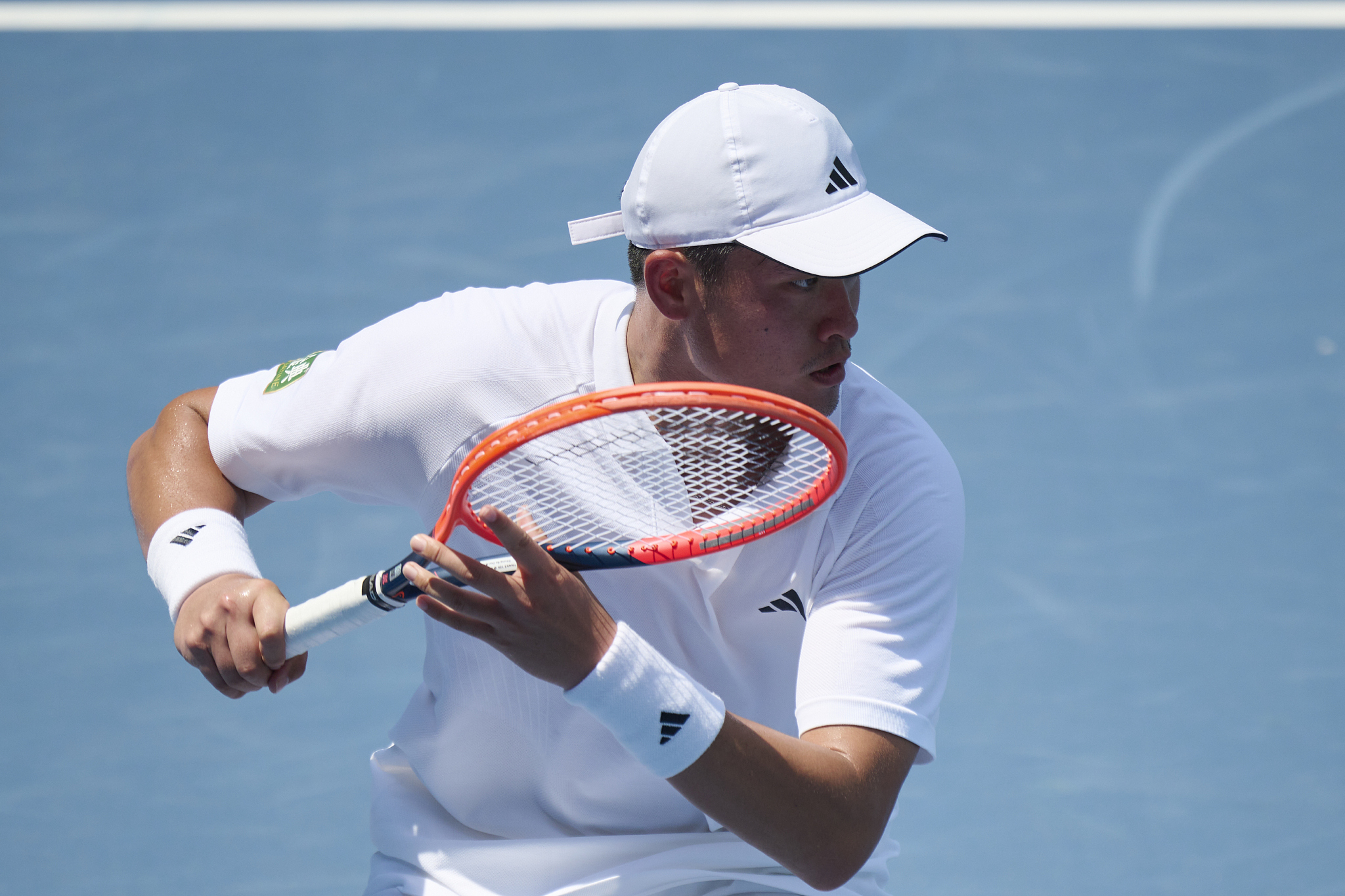 Wu Yibing of China prepares to hit a shot at the ATP Tour's Jinan Challenger in Jinan, east China's Shandong Province. /CFP 