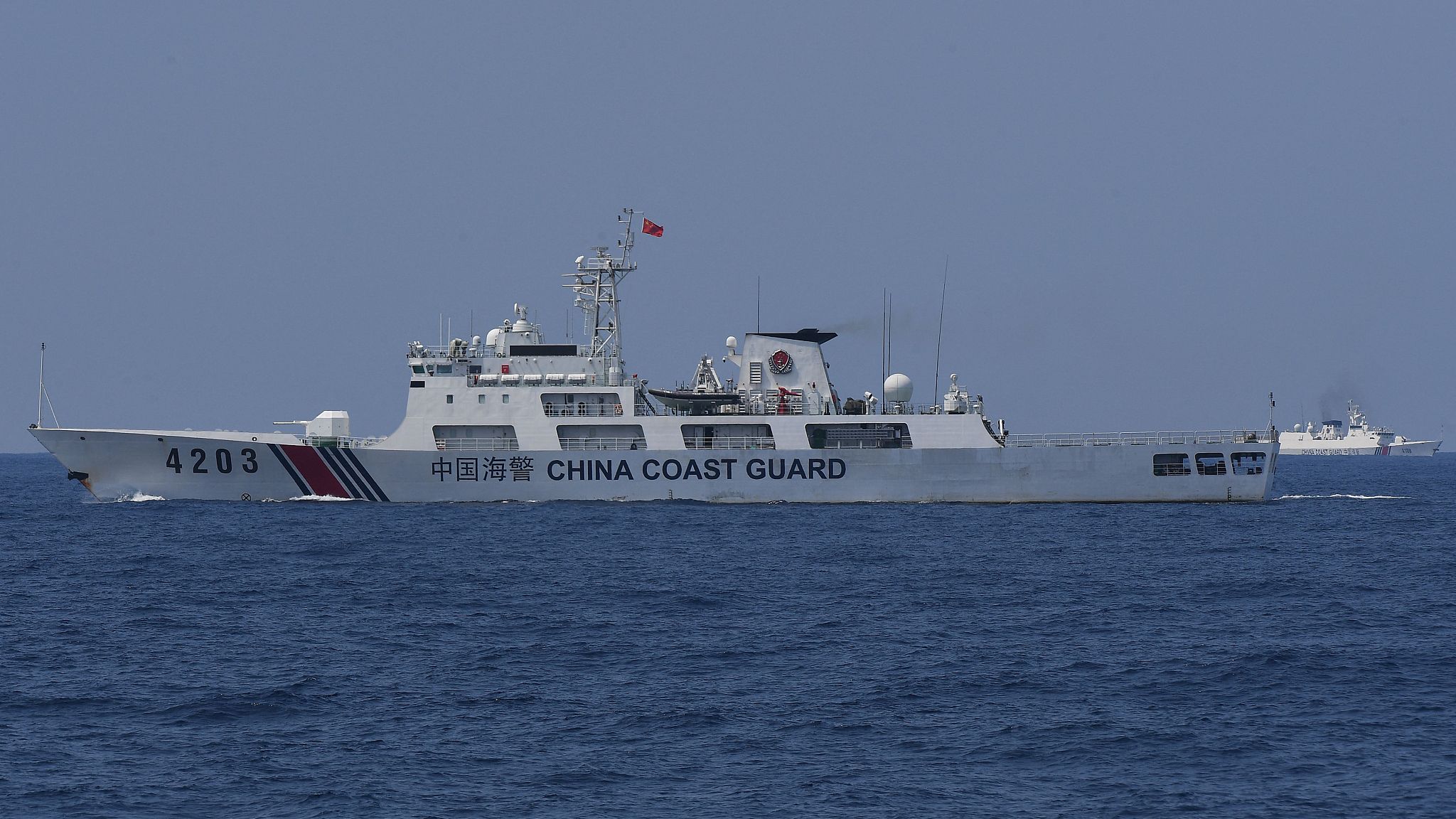 China takes control measures against intruding Philippine vessels