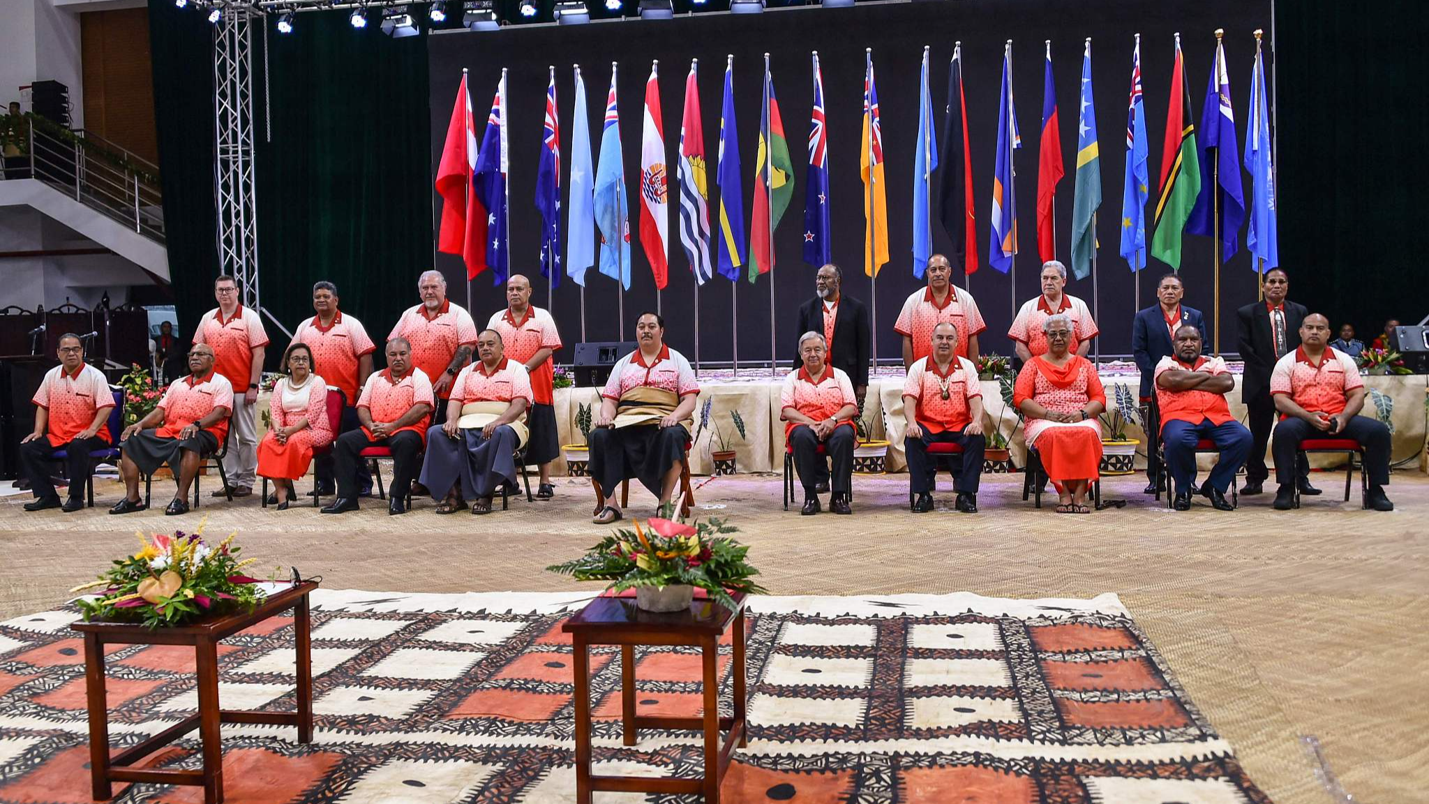 Tonga's Crown Prince Tupouto'a 'Ulukalala (center L), United Nations Secretary-General Antonio Guterres (center R) and leaders attend the 53rd Pacific Islands Forum Leaders Meeting in Nuku'alofa, Tonga, August 26, 2024. /CFP