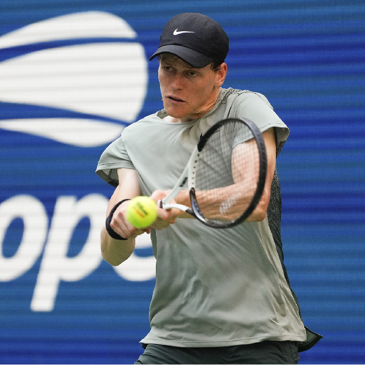 Sinner overcomes slow start to advance to second round at U.S. Open