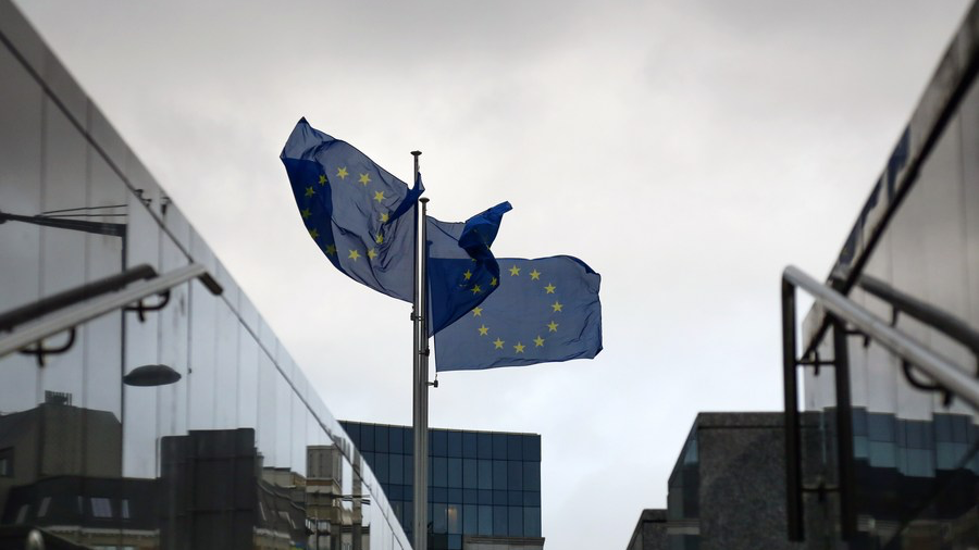 EU flags are seen outside the European Commission in Brussels, Belgium, January 6, 2023. /Xinhua