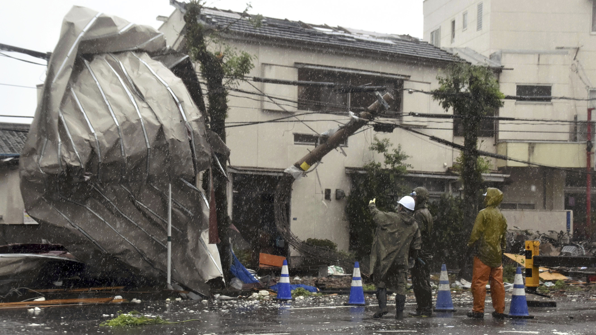 Buildings damaged by typhoon-related gusts in Miyazaki City, Miyazaki Prefecture, Japan, August 29, 2024. /CFP