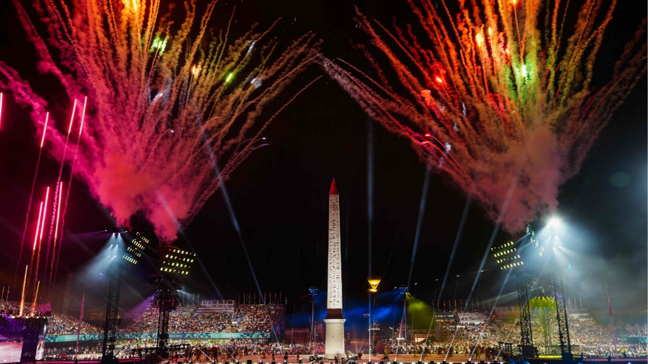 Fireworks explode next to the Obelisque de Louxor at the Place de la Concorde during the Paris 2024 Paralympic Games Opening Ceremony in Paris, France, August 28, 2024. /CFP