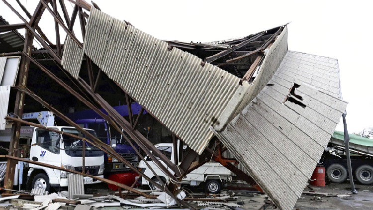 Typhoon Shanshan Strikes Japan, Leaving 3 Dead