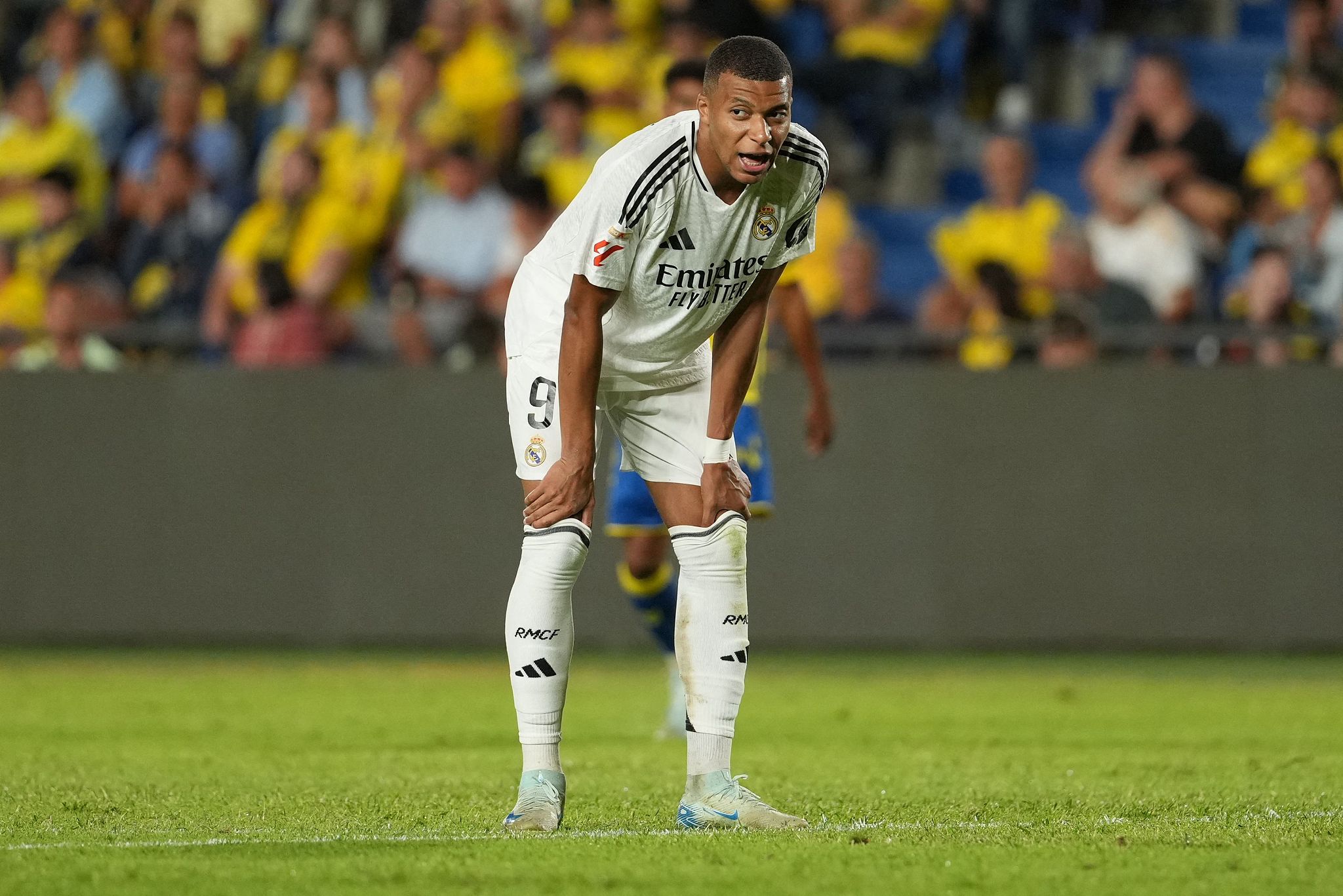 Kylian Mbappe of Real Madrid looks on in the La Liga game against Las Palmas at the Gran Canaria stadium in Las Palmas de Gran Canaria, Spain, August 29, 2024. /CFP