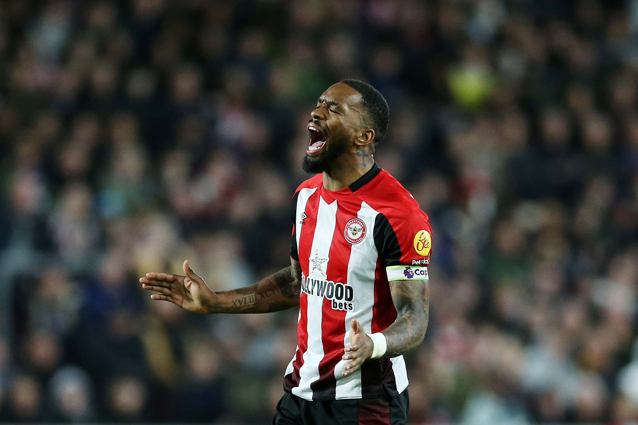 Ivan Toney of Brentford reacts in the Premier League game against Brighton at Gtech Community Stadium in Brentford, England, April 3, 2024. /CFP 