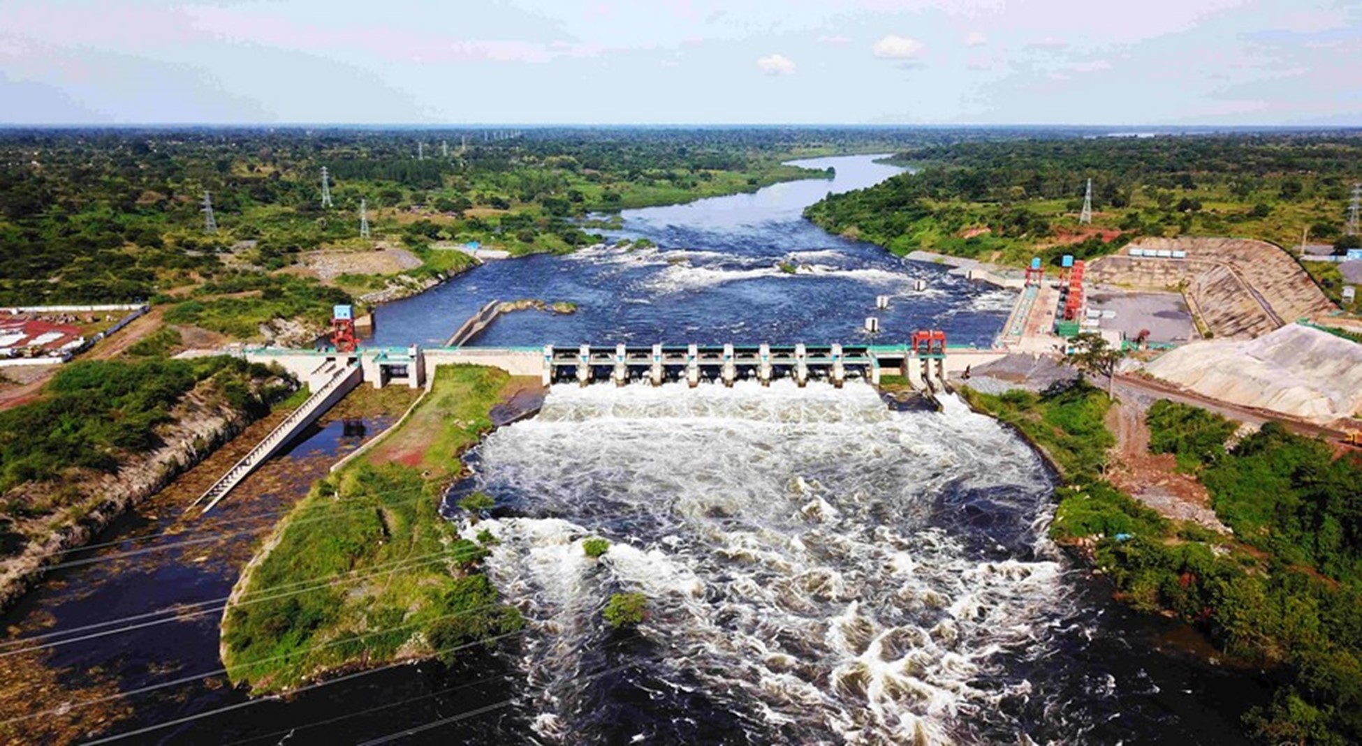 The Karuma hydropower project under construction along the Nile River in Kiryandongo, midwestern Uganda, July 11, 2020. /Xinhua