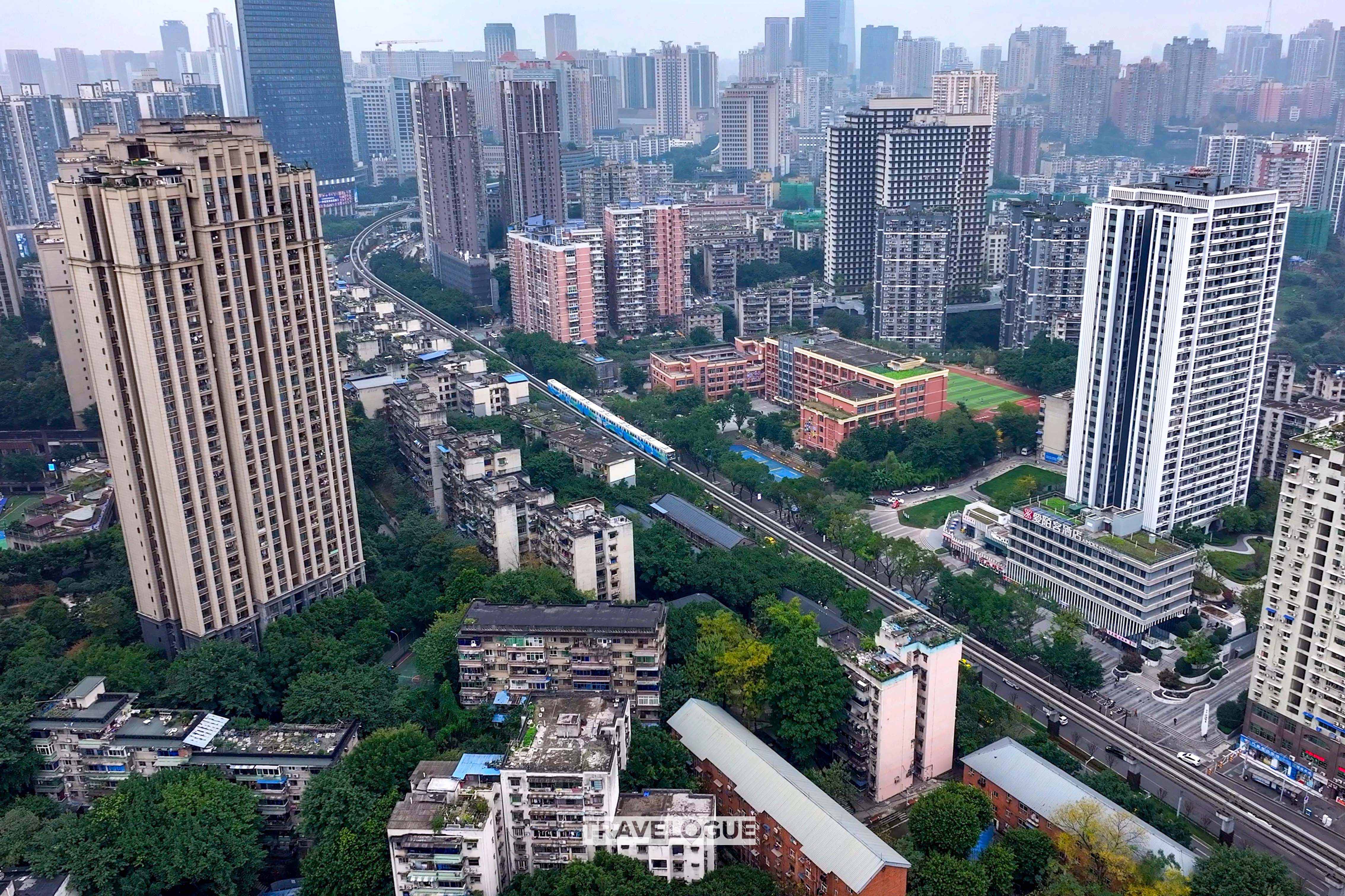 Traveling by monorail is a great way to see the sights in southwest China's Chongqing Municipality. /CGTN