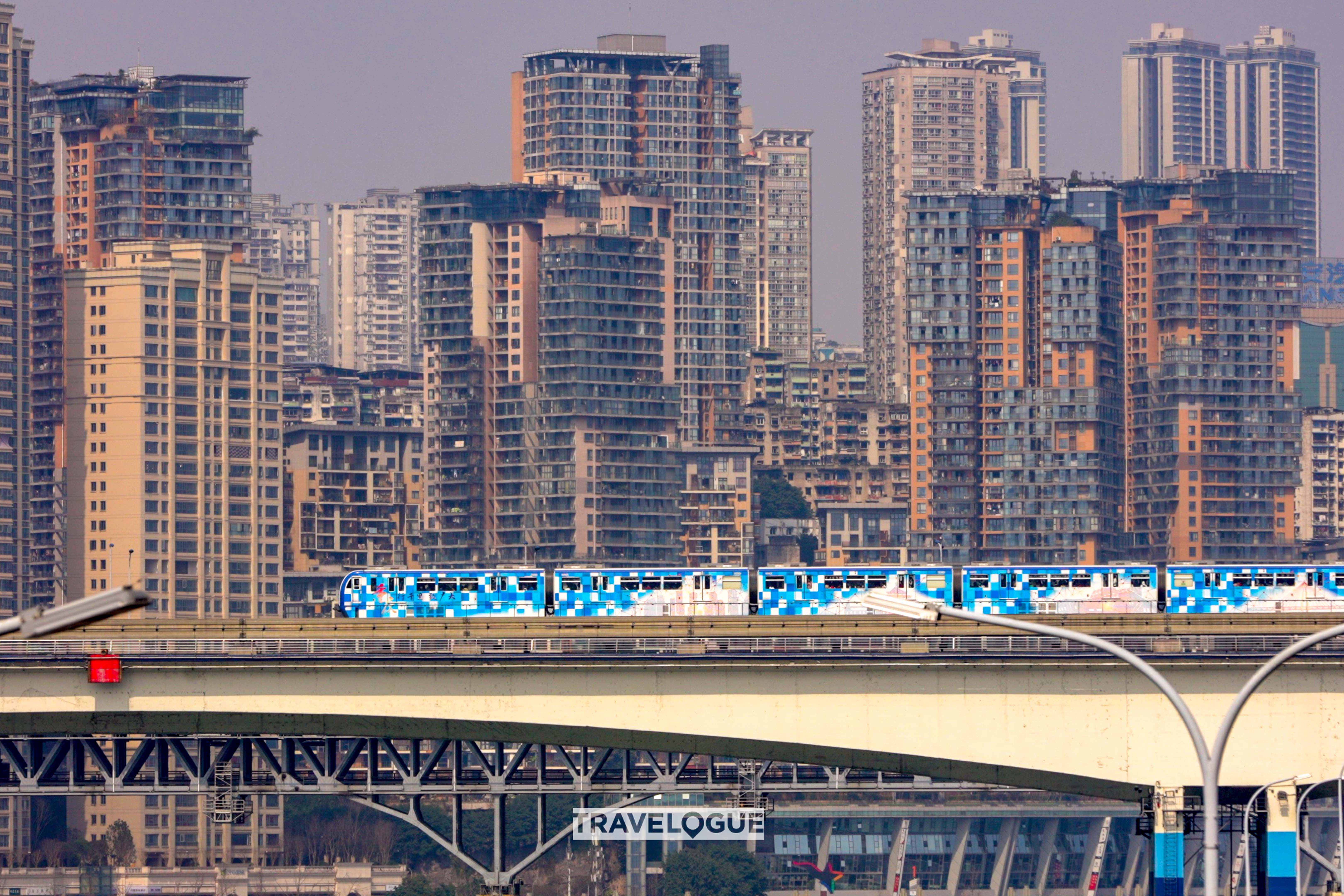 Traveling by monorail is a great way to see the sights in southwest China's Chongqing Municipality. /CGTN