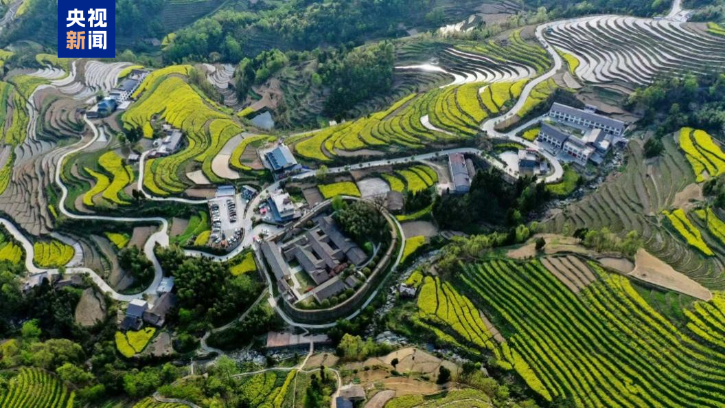 A file photo shows the Fengyan Terraces in Hanyin County in northwest China's Shaanxi Province. /CMG