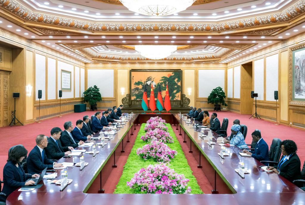 Chinese President Xi Jinping meets with Malawian President Lazarus Chakwera, at the Great Hall of the People in Beijing, capital of China, September 3, 2024. /Xinhua