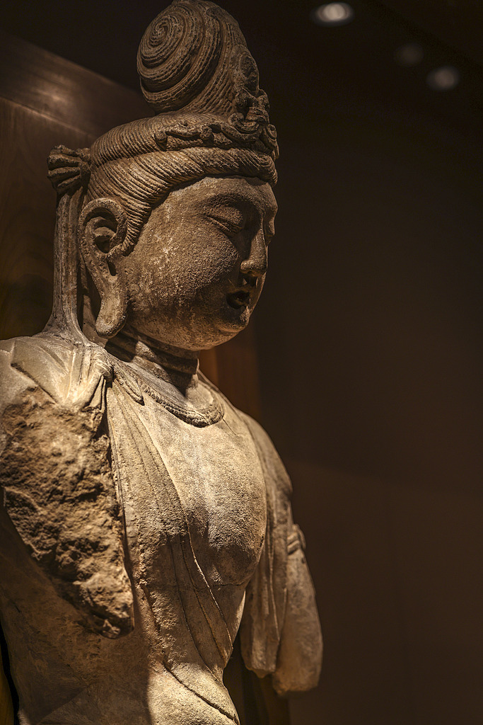 A file photo shows the Bodhisattva statue unearthed from the Tianlongshan Grottoes in Taiyuan, China. /CFP