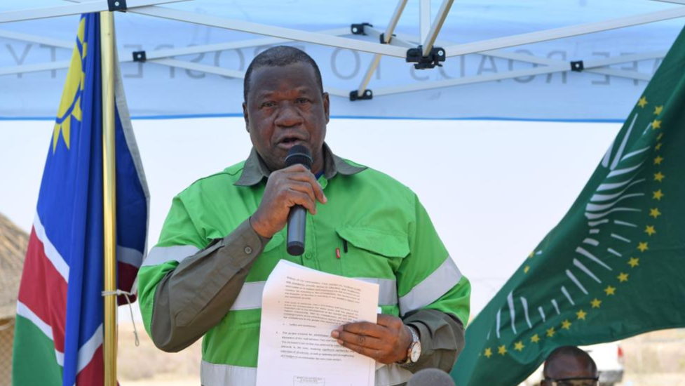 Namibian Deputy Prime Minister and Minister of Works and Transport John Mutorwa speaks at a ceremony celebrating the commissioning of the B1 highway in Tses, Kharas Region, Namibia, September 3, 2024. /Xinhua