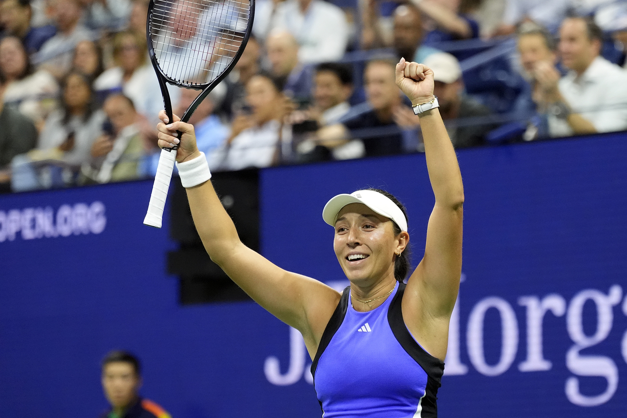 Jessica Pegula of the United States celebrates after her victory over Iga Swiatek of Poland (not pictured) during the U.S. Open women's singles quarter-final in New York, U.S., September 4, 2024. /CFP