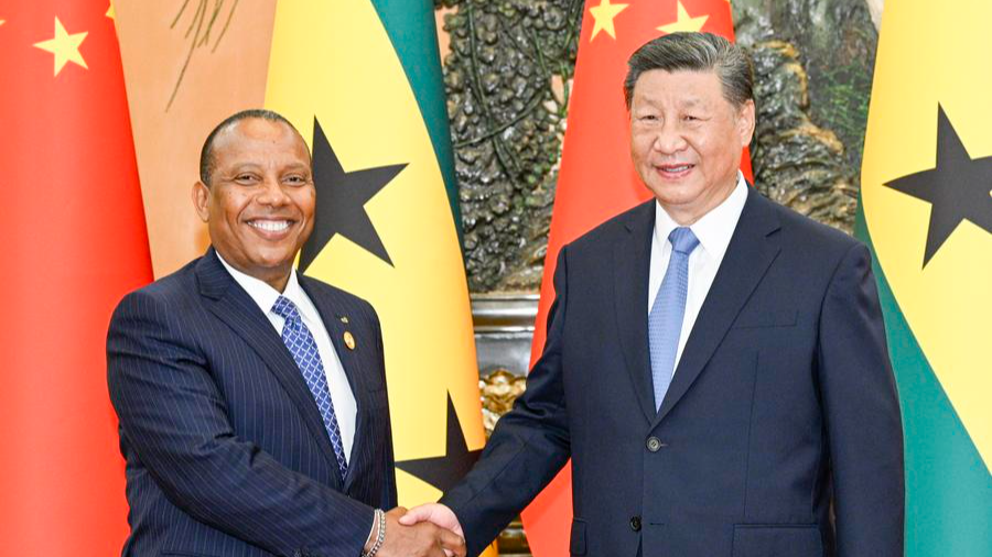 Chinese President Xi Jinping meets with Sao Tome and Principe's Prime Minister Patrice Trovoada at the Great Hall of the People in Beijing, capital of China, September 5, 2024. /Xinhua