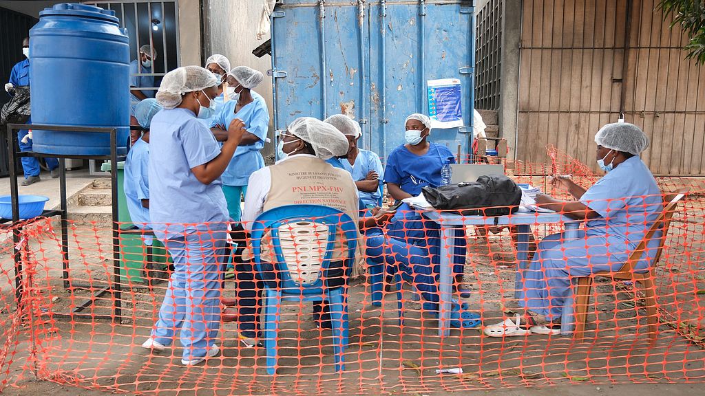 Healthcare workers at a medical facility as fight against mpox virus continues in Kinshasa, DRC, August 30, 2024. /CFP