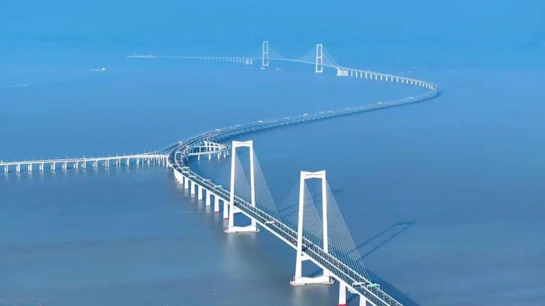 The mega cross-sea Shenzhen-Zhongshan Link in south China's Guangdong Province. /CMG