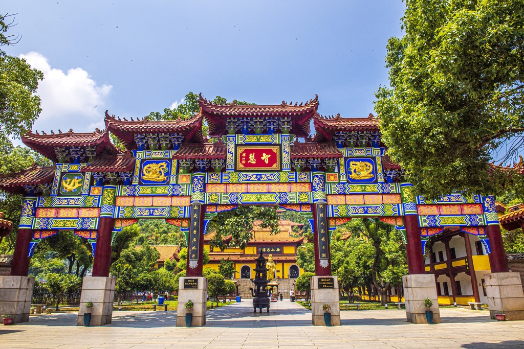 A gate with five arches is seen at Sheng'an Temple in Yueyang, Hunan Province on June 6, 2024. /IC