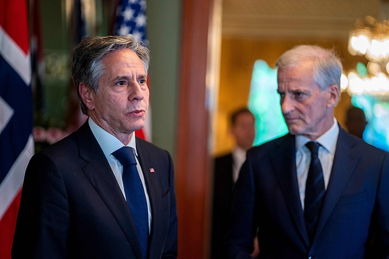 U.S. Secretary of State Antony Blinken (L) speaks to the press as he is welcomed by Norwegian Prime Minister Jonas Gahr Store at the government's representative residence, on the occasion of an informal meeting of NATO Foreign Affairs Ministers in Oslo, Norway, May 31, 2023. /CFP