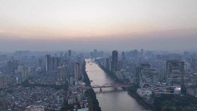 A slice of Guangzhou: The city in 20 seconds