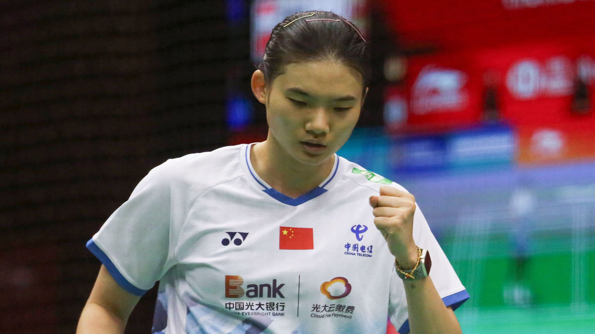 Chinese shuttlers win two titles at Hong Kong Open